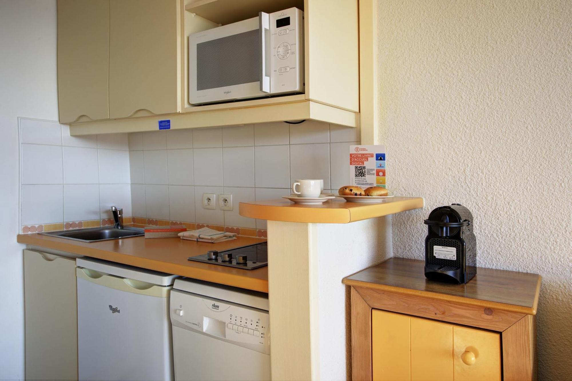 Residence Pierre & Vacances Le Pedrou Font-Romeu-Odeillo-Via ภายนอก รูปภาพ